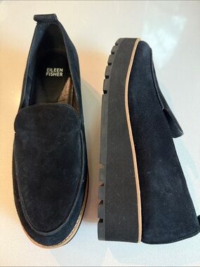 Eileen Fisher Ells Suede Loafer
Wedge Black Shoes Size 9